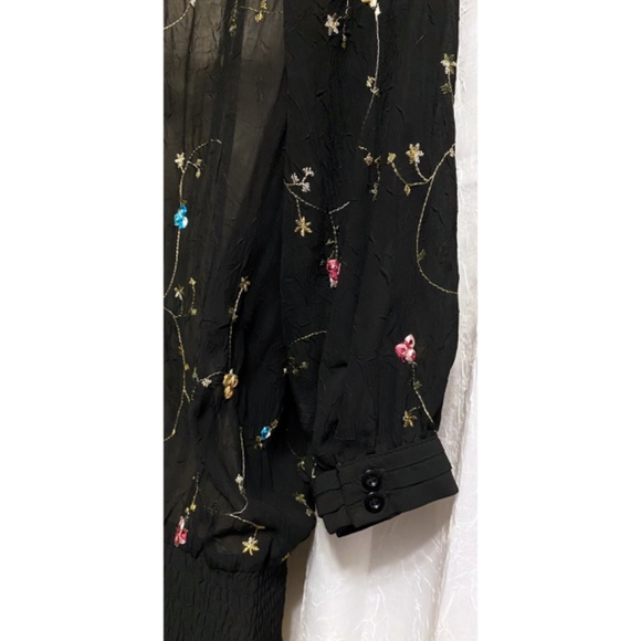 Romy Black Sheer Wildflower Blouse size XS/S - Picture 10 of 11